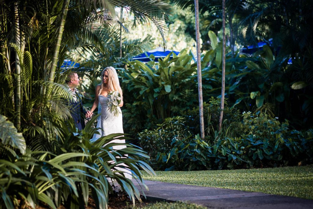 newly wed couple in a garden, st Lucia